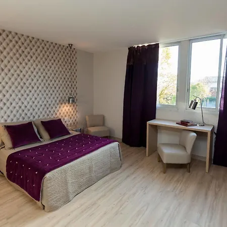 Hotel La Quietat 3*